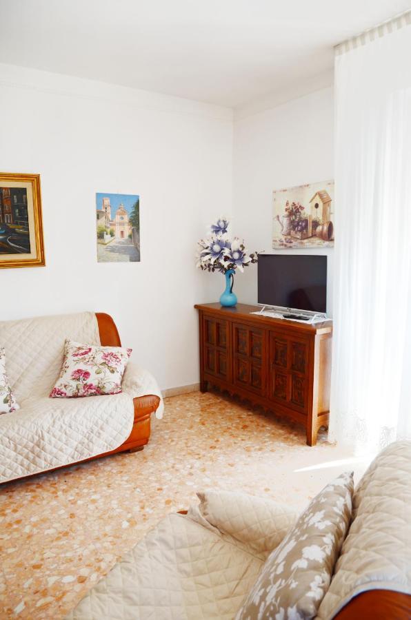 La Piazza - Appartamento Vacanze Piana Battolla Dış mekan fotoğraf